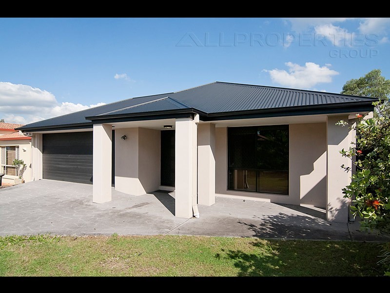 25 Moran Cr, Forest Lake QLD 4078