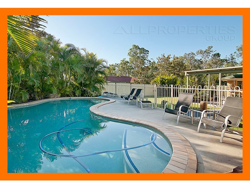 2 COUGERS COURT, Regents Park QLD 4118