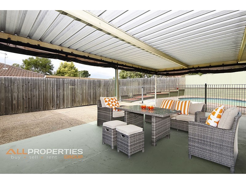 55 VANSITTART ROAD, Regents Park QLD 4118