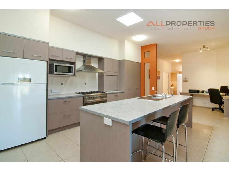 7-11 Pink Alder Court, Jimboomba QLD 4280