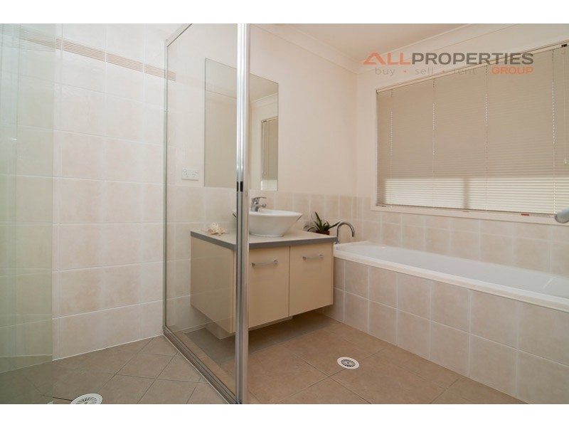 7-11 Pink Alder Court, Jimboomba QLD 4280