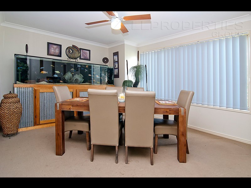 9 Sunny St, Doolandella QLD 4077