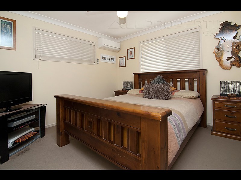 9 Sunny St, Doolandella QLD 4077