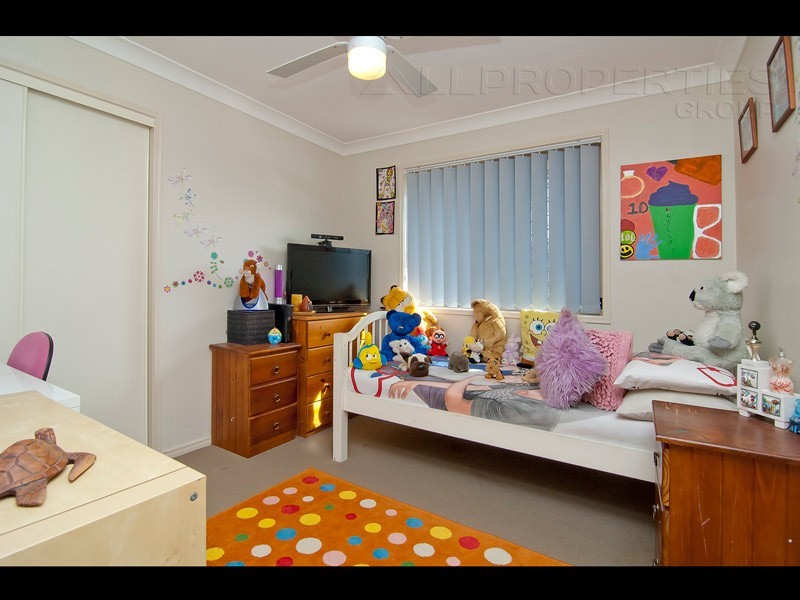 9 Sunny St, Doolandella QLD 4077