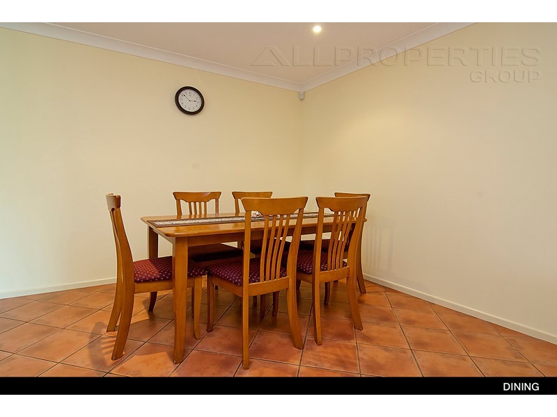 18 Blaxland Place, Drewvale QLD 4116