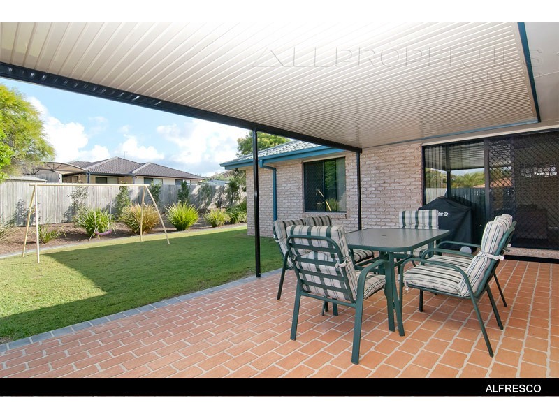 18 Blaxland Place, Drewvale QLD 4116