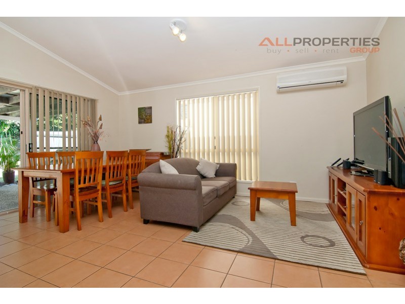 121 Centennial Way, Forest Lake QLD 4078