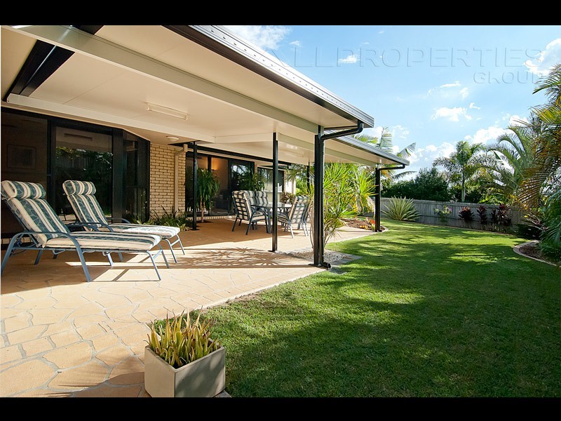 25 Daintree Drive, Parkinson QLD 4115