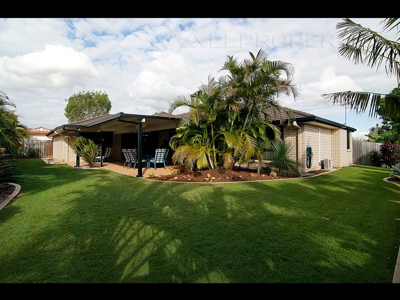 25 Daintree Drive, Parkinson QLD 4115