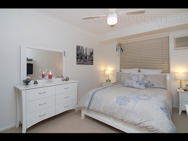 5 Yarraman Place, Forest Lake QLD 4078