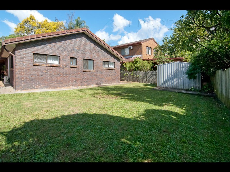 2745 Ipswich Road, Darra QLD 4076