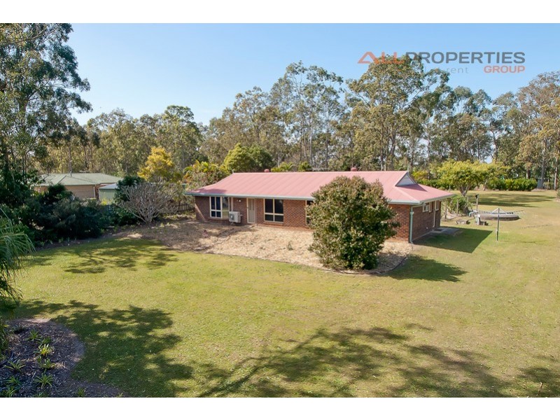 9-11 Dungaree drive, New Beith QLD 4124