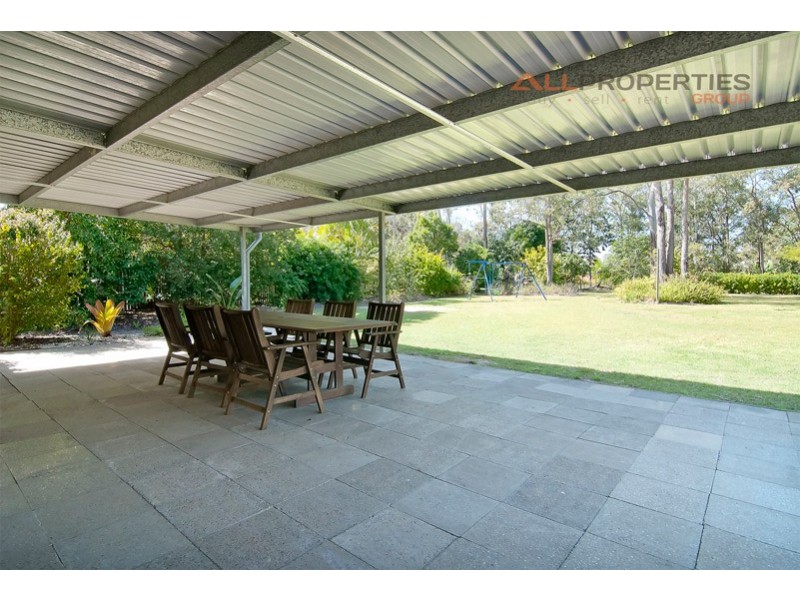 9-11 Dungaree drive, New Beith QLD 4124