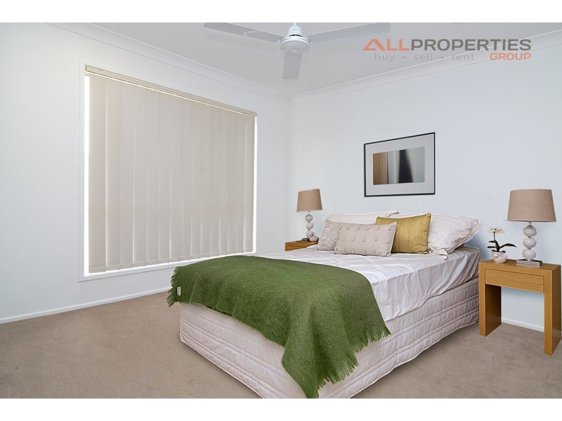4 Pebbles Court, Berrinba QLD 4117