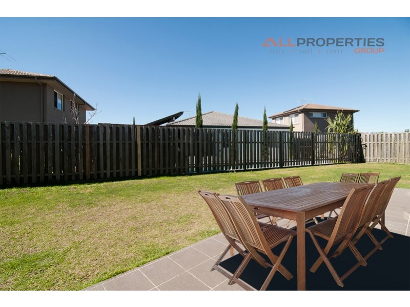 4 Pebbles Court, Berrinba QLD 4117
