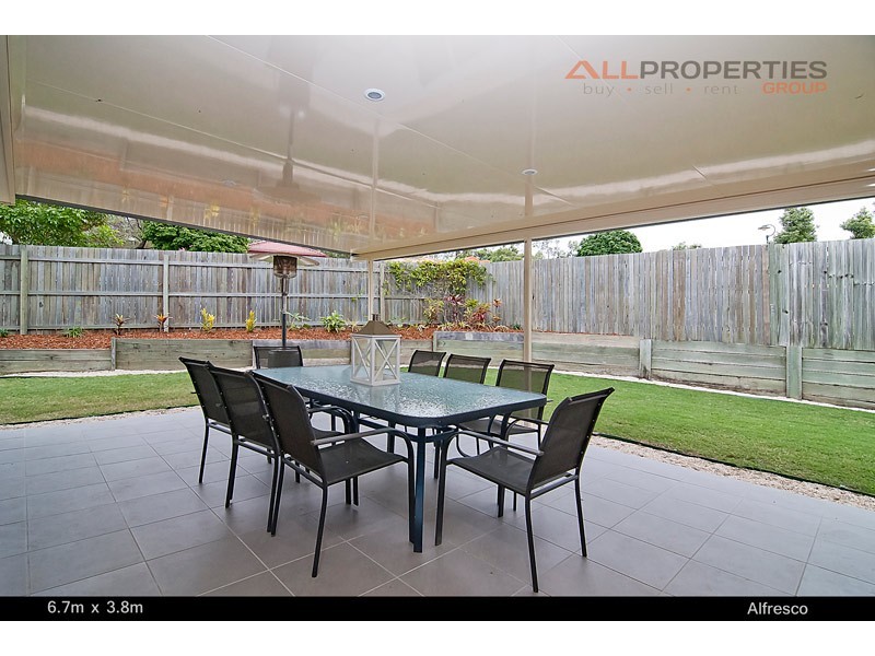 59 Watarrka Drive, Parkinson QLD 4115