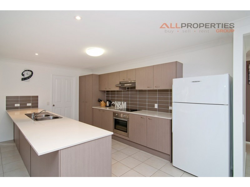 6 Woodvale Street, Berrinba QLD 4117