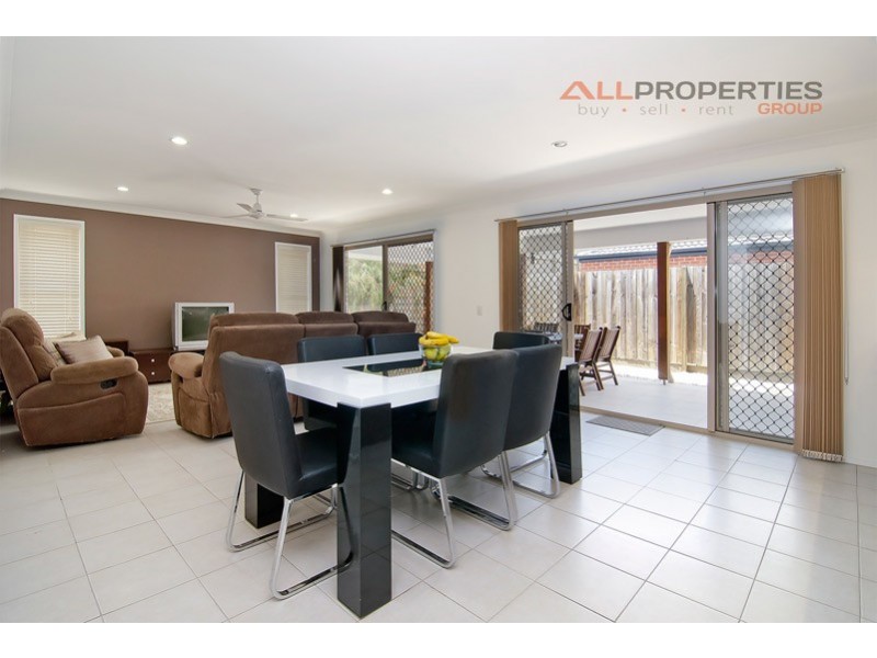 6 Woodvale Street, Berrinba QLD 4117