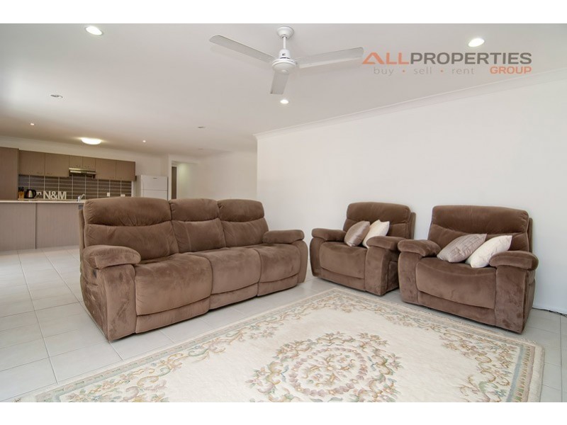 6 Woodvale Street, Berrinba QLD 4117