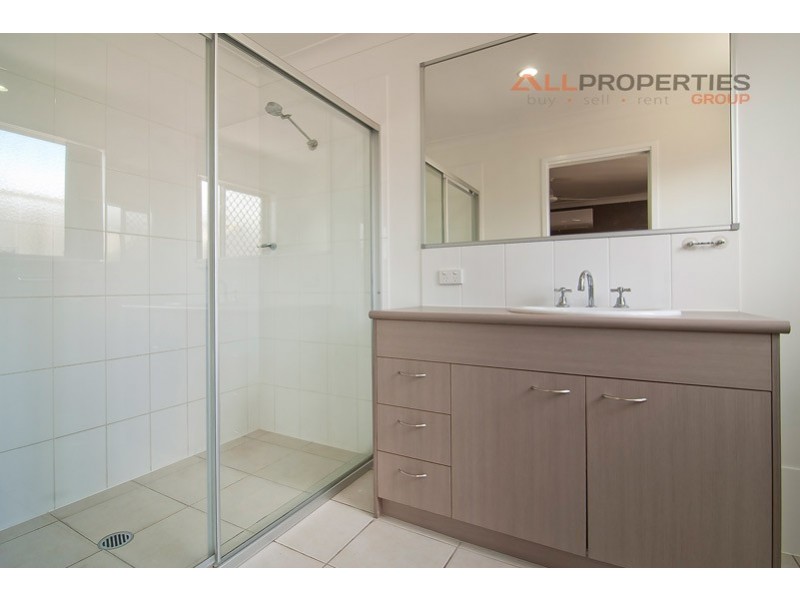 6 Woodvale Street, Berrinba QLD 4117