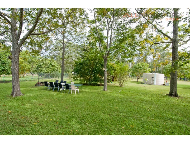 85-91 Rosia Road, Park Ridge South QLD 4125