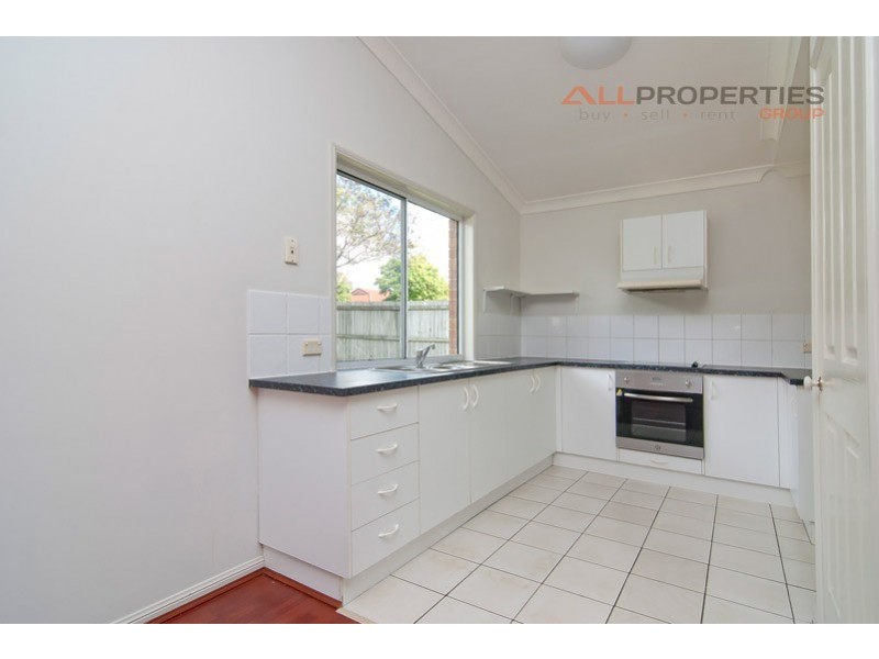 9 Dunbarton Lane, Bethania QLD 4205