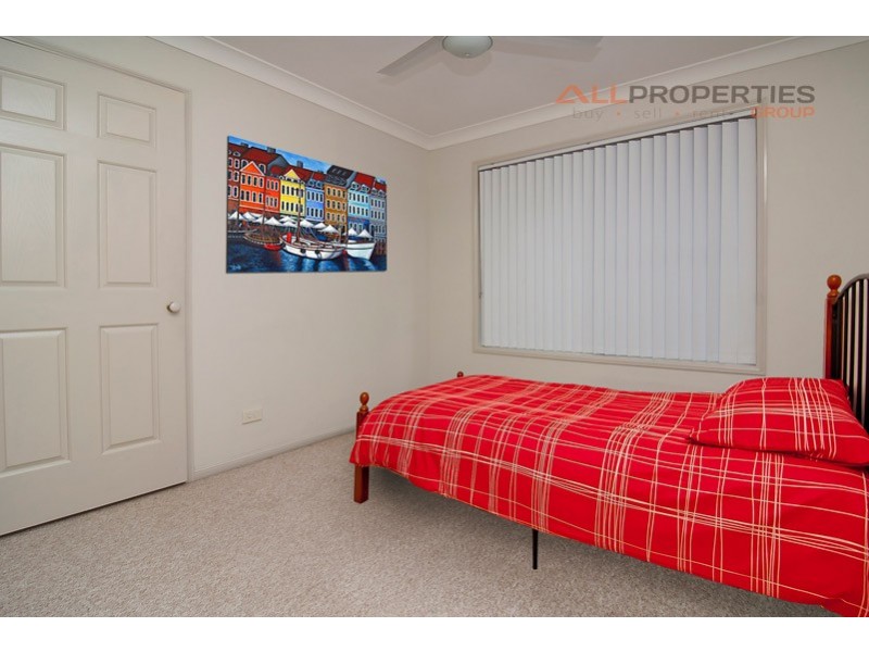 9 Dunbarton Lane, Bethania QLD 4205