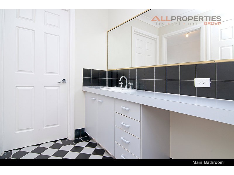 112-114 Carter Road, Munruben QLD 4125