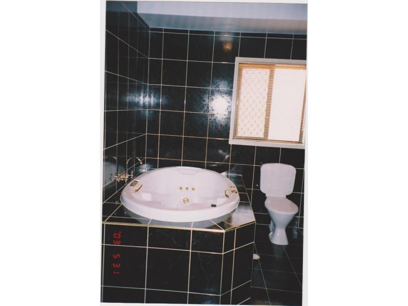 76 Cascade Drive, Forest Lake QLD 4078