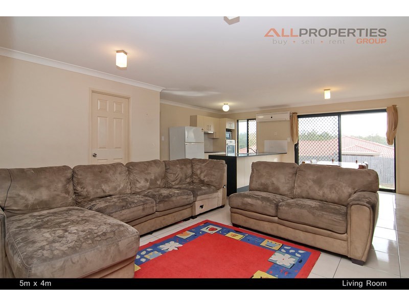 38 Sutherland Cres, Goodna QLD 4300