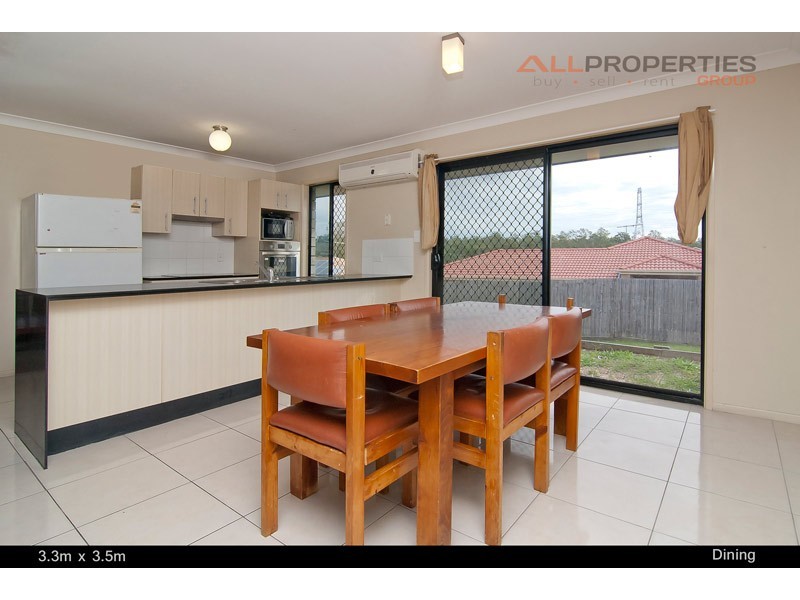 38 Sutherland Cres, Goodna QLD 4300