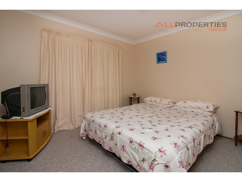 43 Peverell Street, Hillcrest QLD 4118