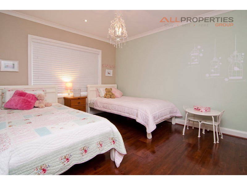 59 Casuarina Cct, Heathwood QLD 4110