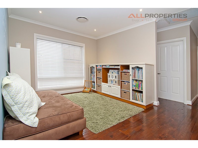 59 Casuarina Cct, Heathwood QLD 4110