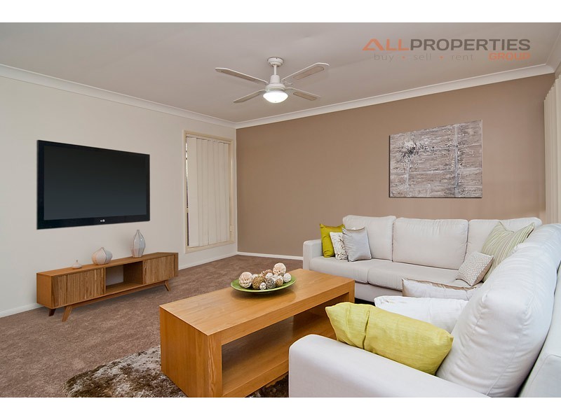 9 Fraser Place, Forest Lake QLD 4078