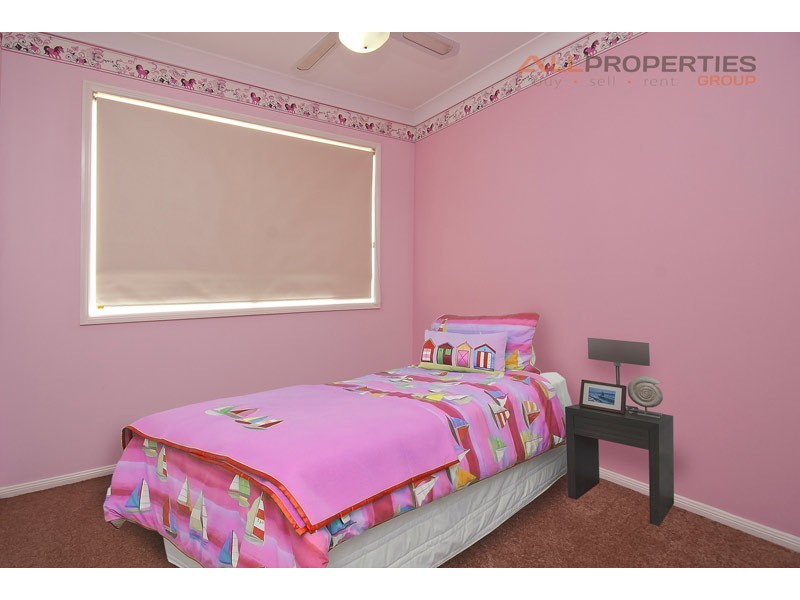 9 Fraser Place, Forest Lake QLD 4078