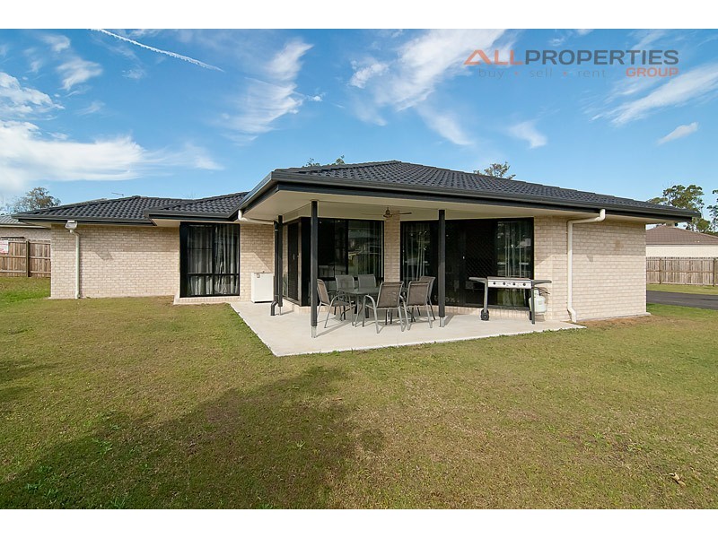 2 Parkside Drive, Jimboomba QLD 4280