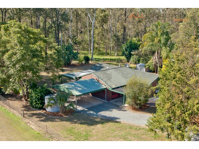 92 Five Oak Green Court, Jimboomba QLD 4280