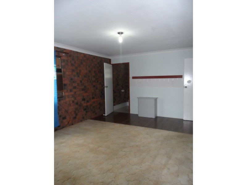 6 Chester Place, Boronia Heights QLD 4124