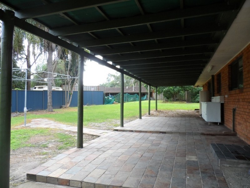 6 Chester Place, Boronia Heights QLD 4124