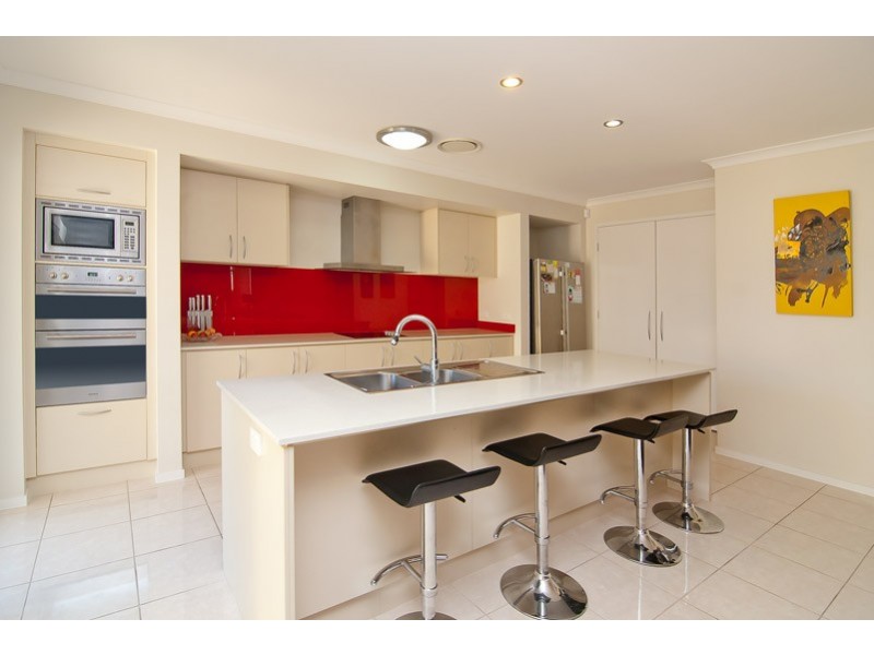 1 Bridgewater Close, Drewvale QLD 4116