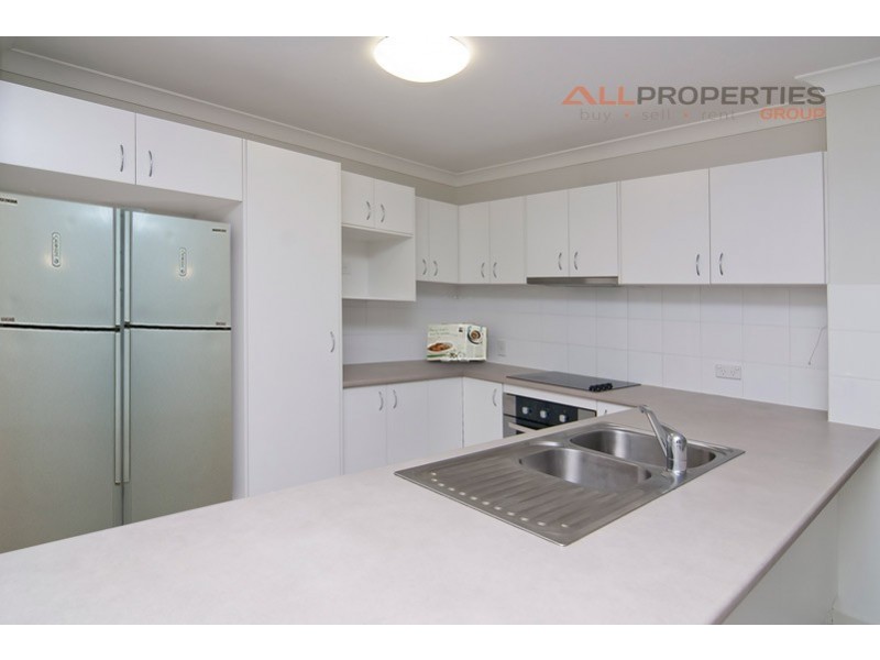 52 Barcombe Drive, Berrinba QLD 4117