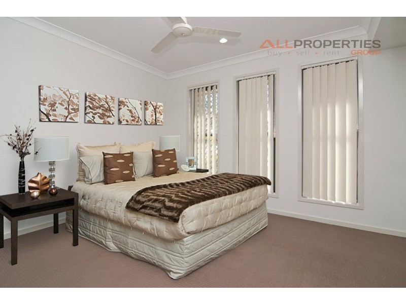 52 Barcombe Drive, Berrinba QLD 4117