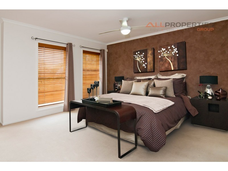 33 Dampier Cres, Drewvale QLD 4116