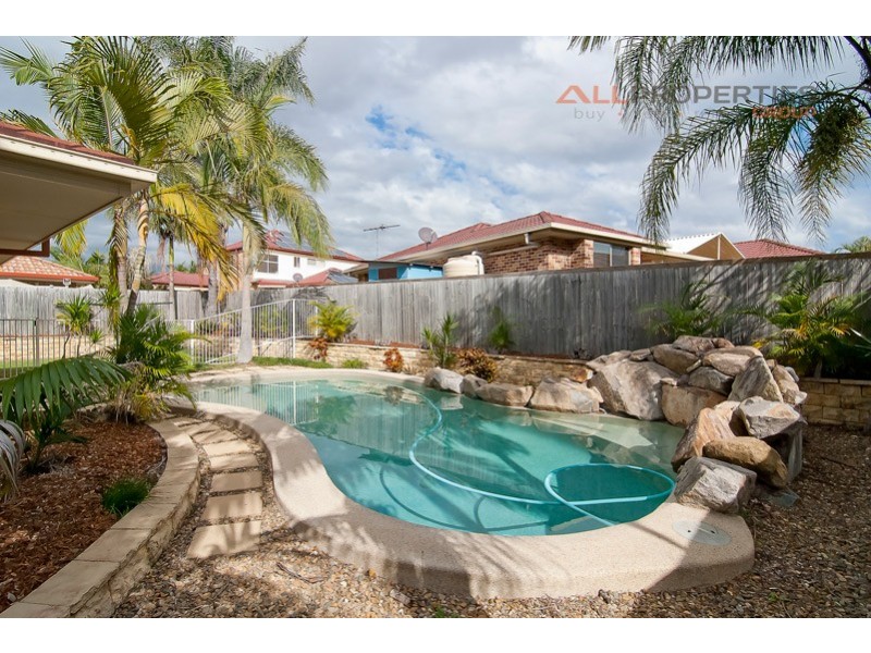 33 Dampier Cres, Drewvale QLD 4116