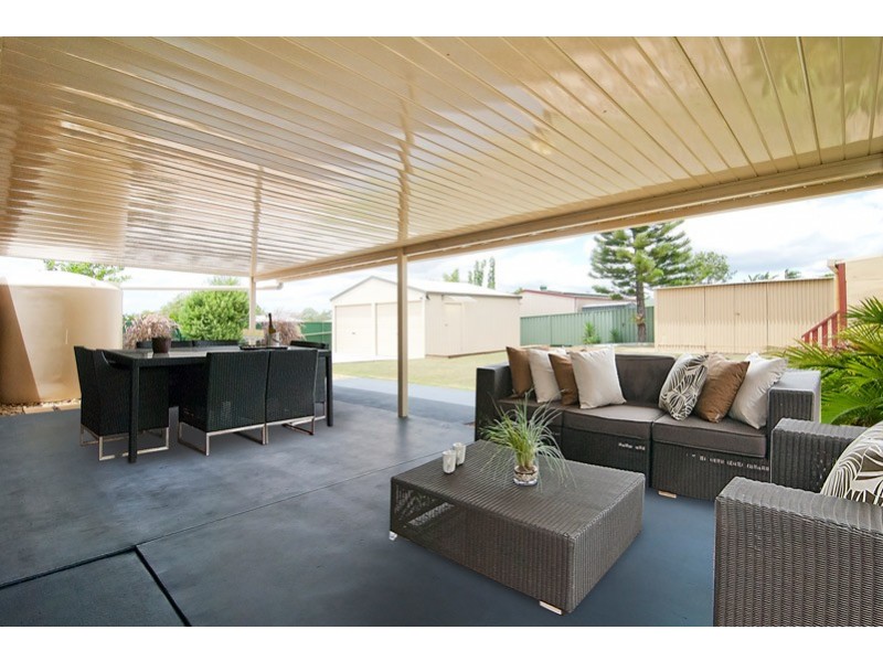 25 DORACHUS DRIVE, Regents Park QLD 4118