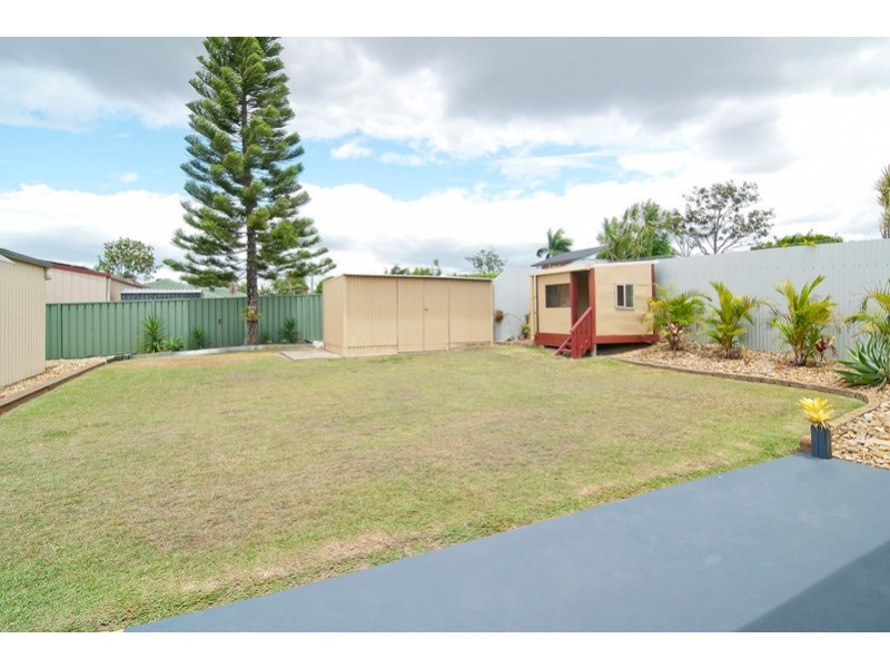 25 DORACHUS DRIVE, Regents Park QLD 4118