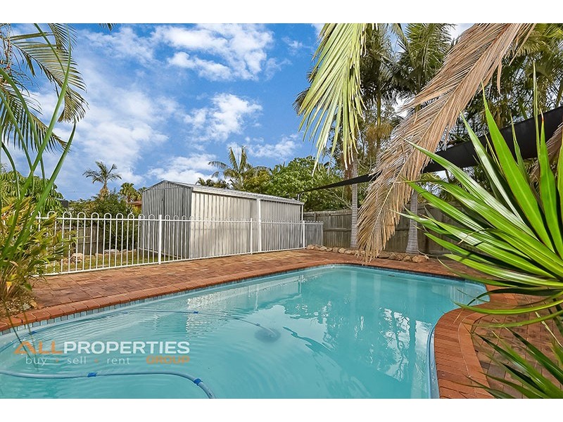 10 COCAS STREET, Regents Park QLD 4118