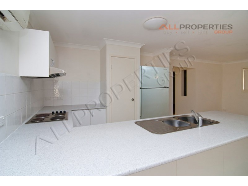 10 Rasmussen Avenue, Marsden QLD 4132