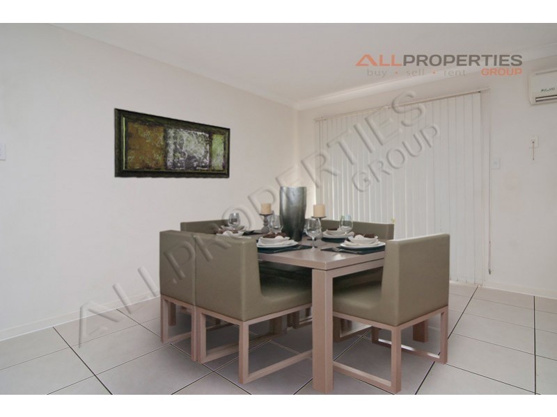 10 Rasmussen Avenue, Marsden QLD 4132